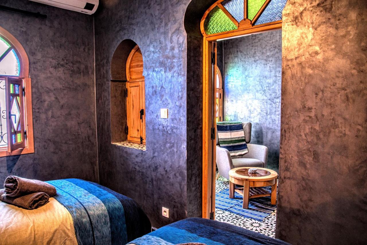 Old World Charm, Modern Comfort Szafszawan Zewnętrze zdjęcie