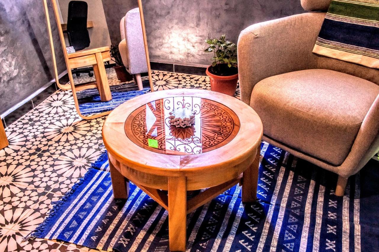 Old World Charm, Modern Comfort Szafszawan Zewnętrze zdjęcie